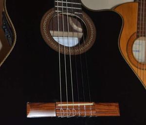 Guitarras LA ALPUJARRA.