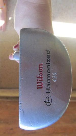 Palo de golf wilson harmonized 426 putter Usado