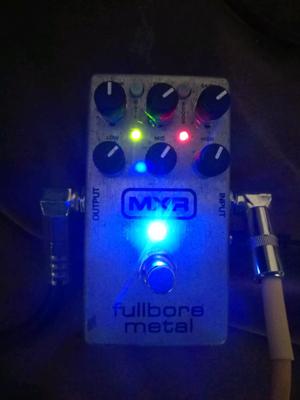 Pedal guitarra MXR fullbore metal