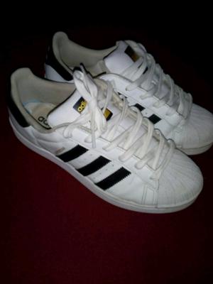 Zapatillas adidas originales