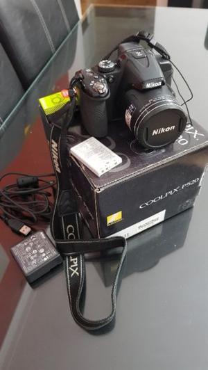 Vendo Nikon Coolpix P520 (NO ENCIENDE)