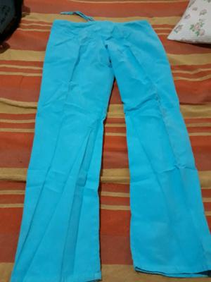 Vendo pantalon turquesa