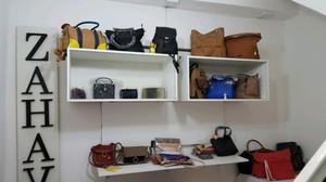 Carteras varias, mochilas y bolsos maternales,