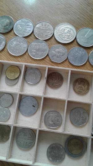 Monedas y billetes antiguos