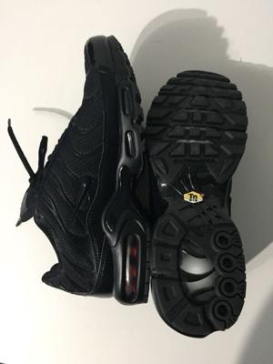 Nike Air Max TN plus black