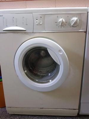 VENDO LAVARROPAS AUT. INDESIT LEER BIEN