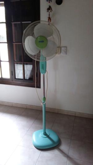 Ventilador de pie