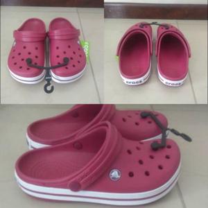 Crocs Originales con etiqueta