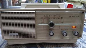 Radio Noblex antigua