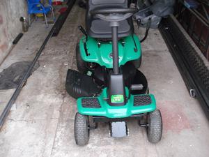 Vendo mini tractor corta cesped Weed eater One We261