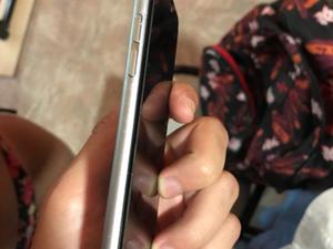 iPhone 6s de 32 gb IMPECABLE, con caja y accesorios