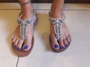 Divinas sandalias bordadas con canutillos