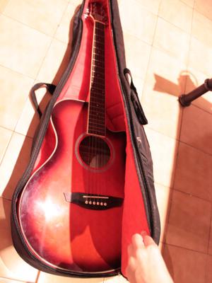 Guitarra acustica parquer NUEVA (con accesorios)