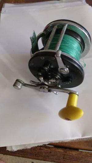 Reel rotativo Pescador 223