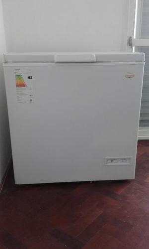 VENDO FREEZER:POR MUDANZA