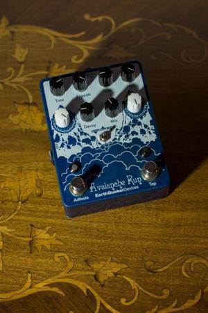 Avalanche Run Earthquakerdevices Delay/reverb