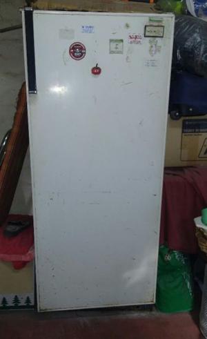 Heladera usada funcionando