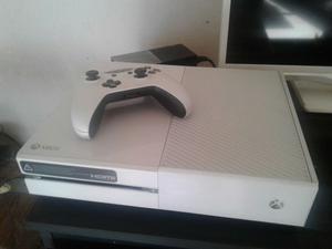 Xbox One 500Gb +1 joystick Edicion Halo Master Chief