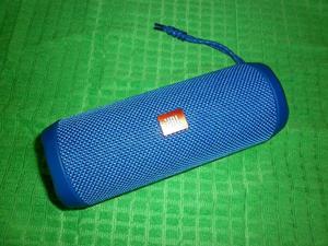 parlantes jbl flip 4