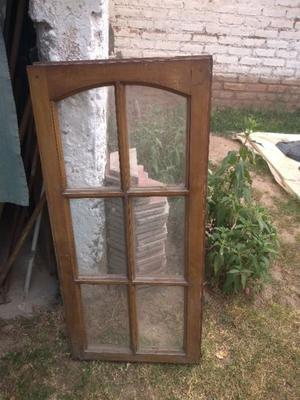 Ventana madera y vidrio