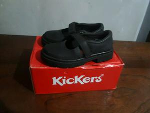 Zapatos Kicker para el colegio