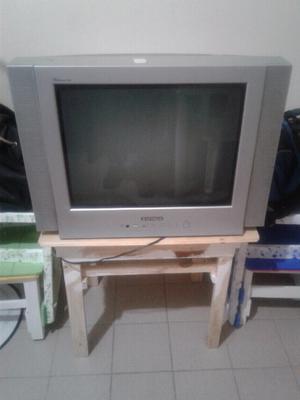 tv hitachi 21