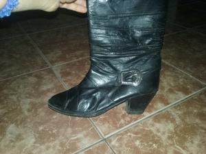 Botas con poco taco