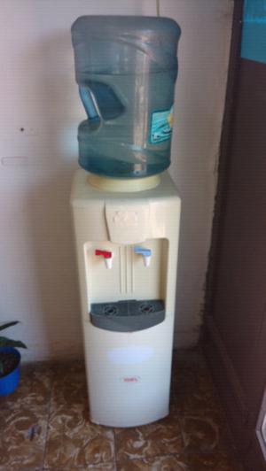 Dispenser agua fria y caliente