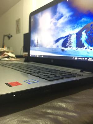 Notebook HP i Radeon R7