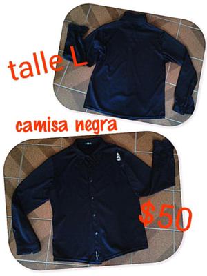 Camisas y remera de hombre