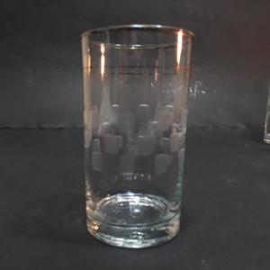 Doce Vasos Para Agua De Cristal Tallado