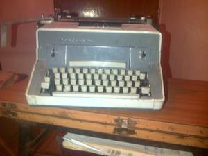 Màquina de escribir remington color gris