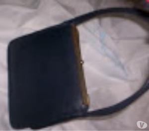 Cartera Cuero Azul,cierre Bronce, Interior En Cuero Poco Uso