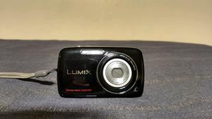 Cámara Digital Panasonic Lumix DMC-S3