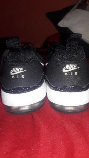 Air Max Siren