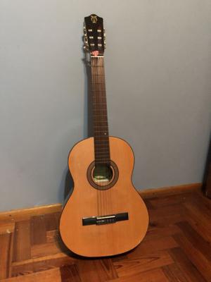 Guitarra criolla de Antigua Casa Nuñez