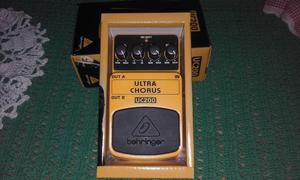 PEDAL BEHRINGER UC200 ULTRA CHORUS DE GUITARRA IMPECABLE