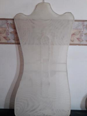 Perchero figura blanco