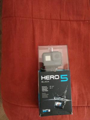 Vendo GOPRO HERO5 Black en caja