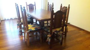 Vendo Juego de comedor de algarrobo: mesa, 6 sillas y 6