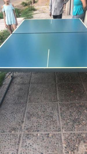 Vendo mesa de Ping pong profesional con muy poco uso