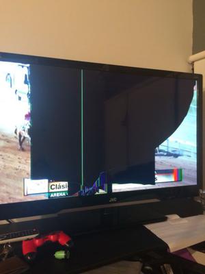 Tv Led JVC42 ‘ pantalla rota para repuesto