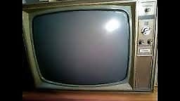 televisores antiguos blanco y negro sin funcionar