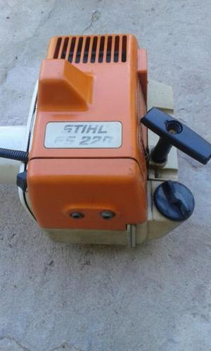 Desmalezadora stihl fs 220