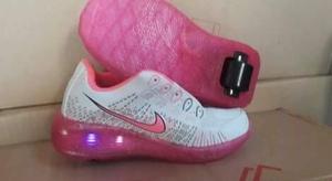 Zapatillas led con rueda