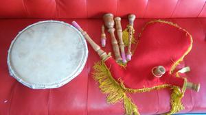 se vende gaita estilo ingles+ tambor de indonesia