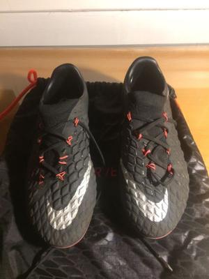 Botines Nike Hypervenom Phantom 3