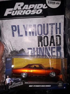 Vendo Plymouth Road Runner