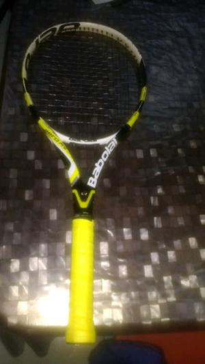 Vendo Raqueta de Tenis Babolat