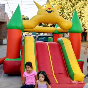 Alquiler de castillos inflables y metegol